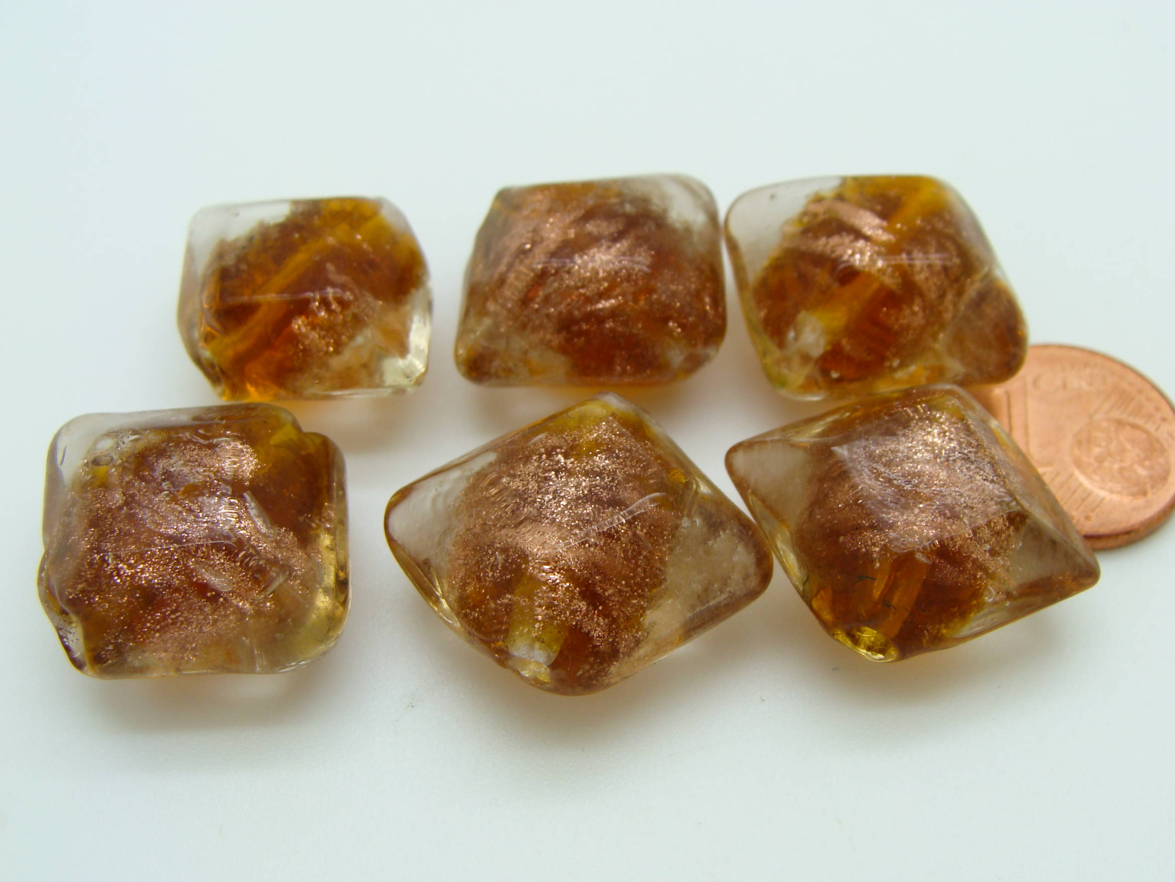 perle losange marron dore verre
