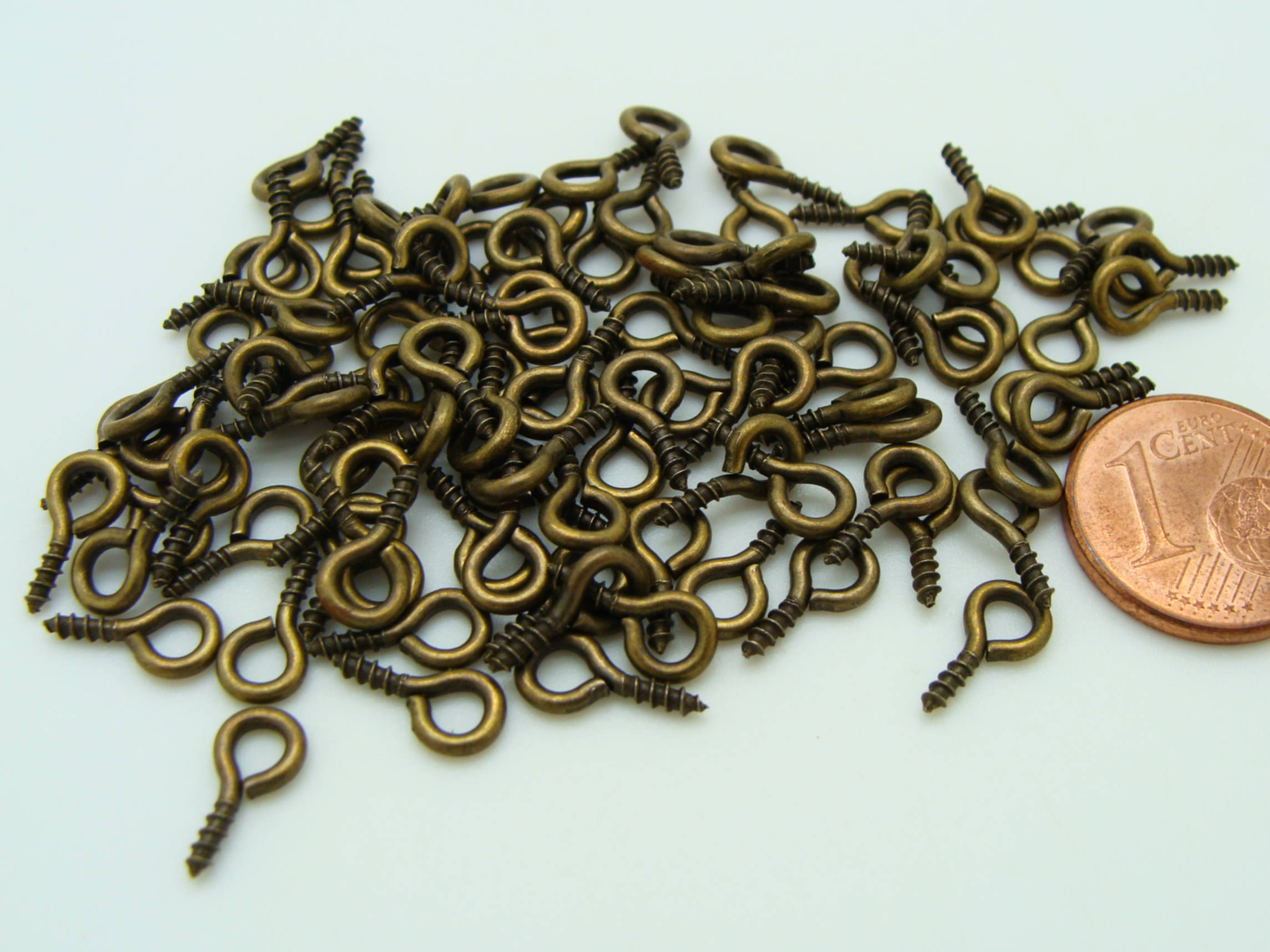 pitons a oeillet a vis 10mm bronze