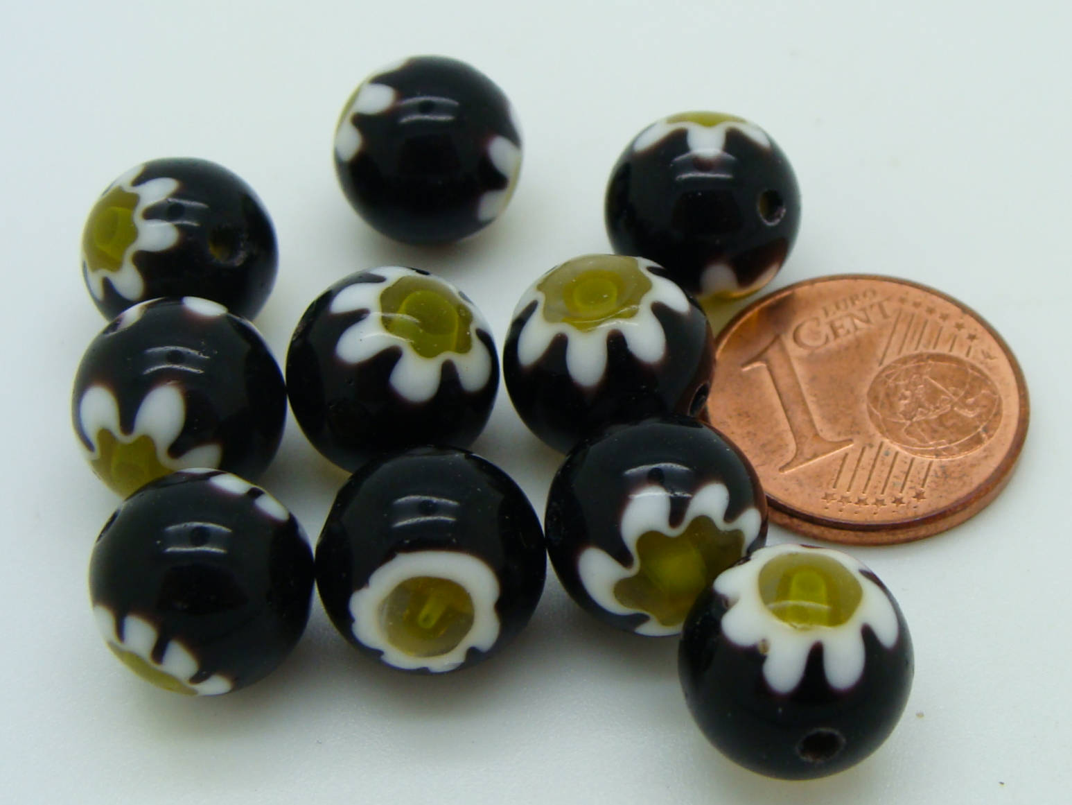 perles verre millefiori noir 10mm MIlle-R10-noir-or