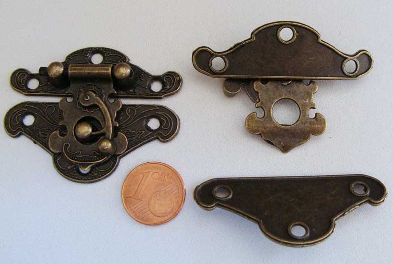 fermoir pour boite forme gendarme bronze