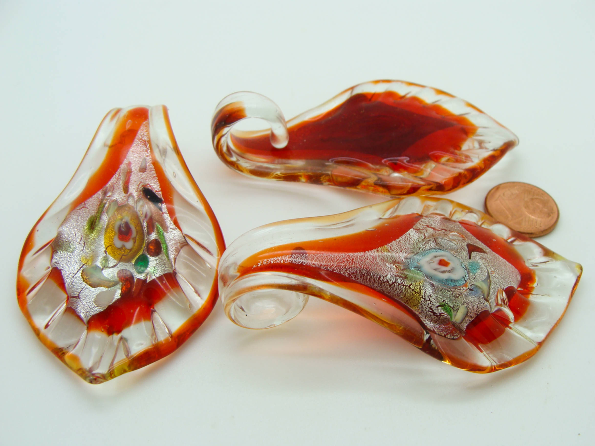 pendentif feuille rouge verre lampwork Pend-403-4
