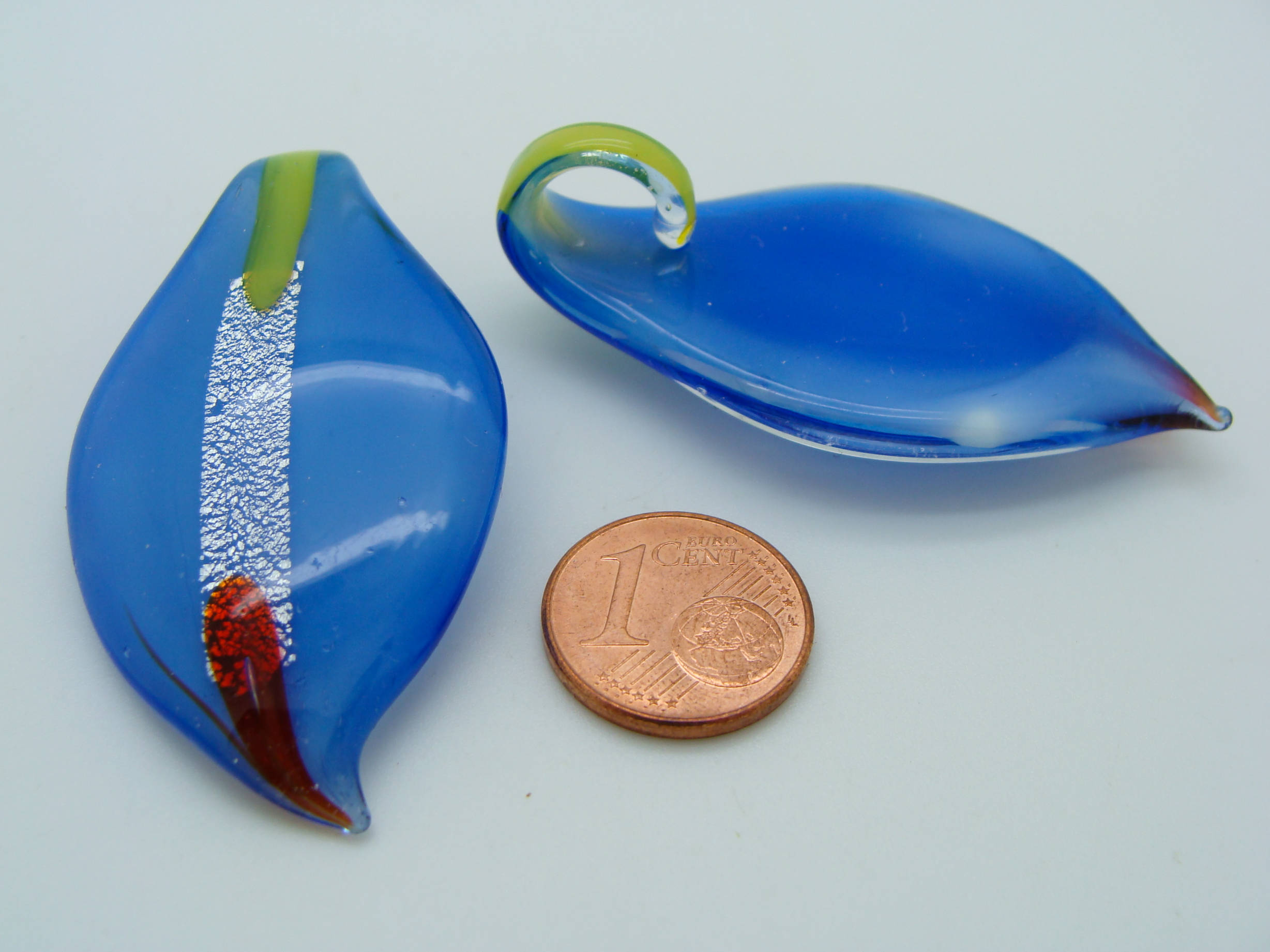 pendentif goutte bleu fonce verre Pend-405-2