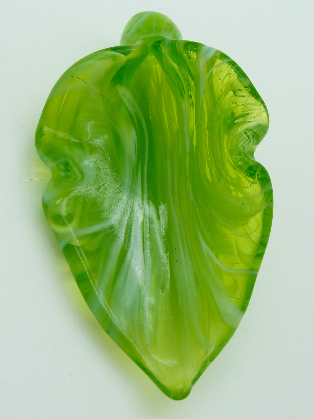 pendentif goutte blanc vert tige Pend-406-4