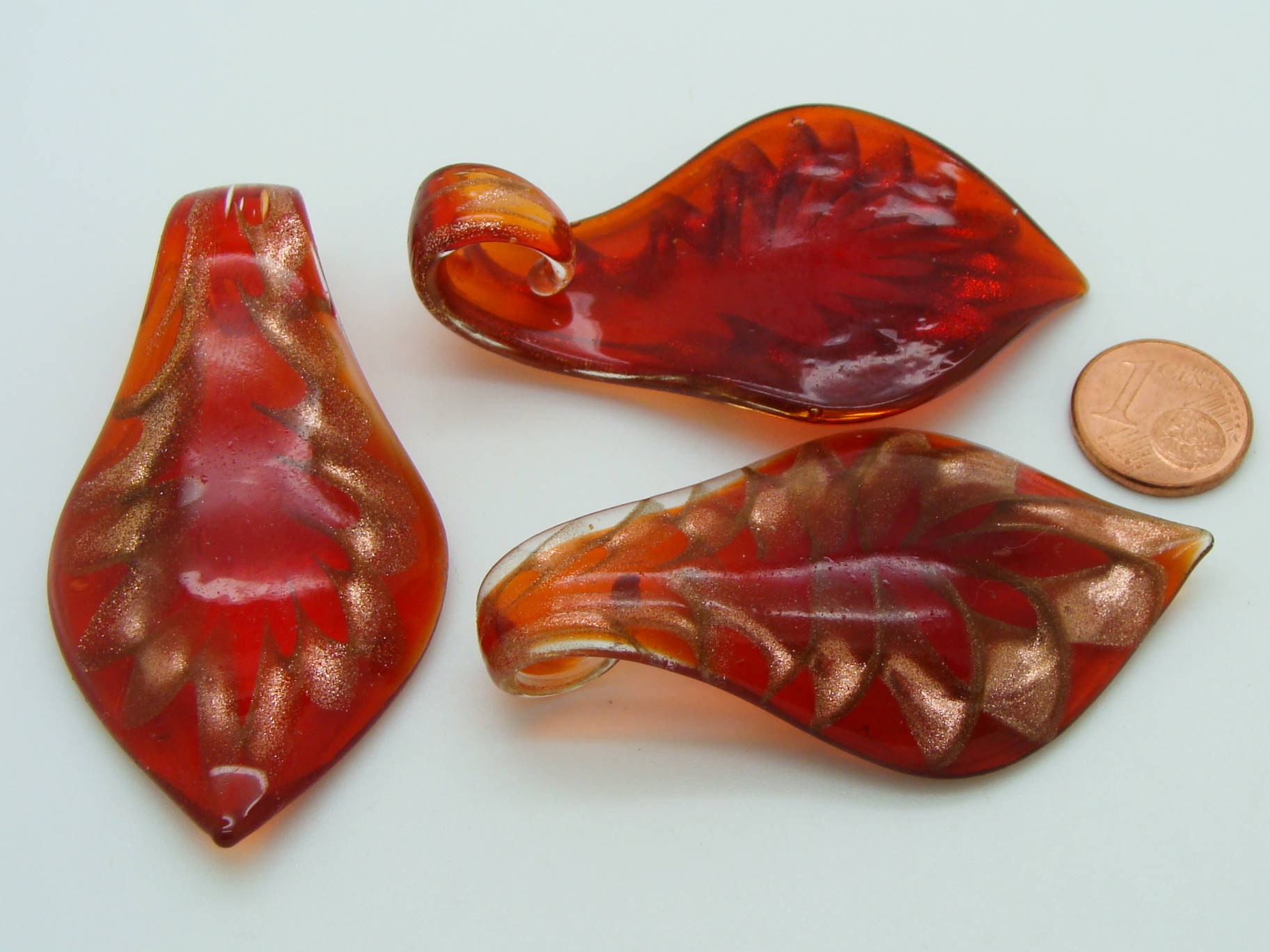 pendentif bordure dore rouge lampwork Pend-408-3