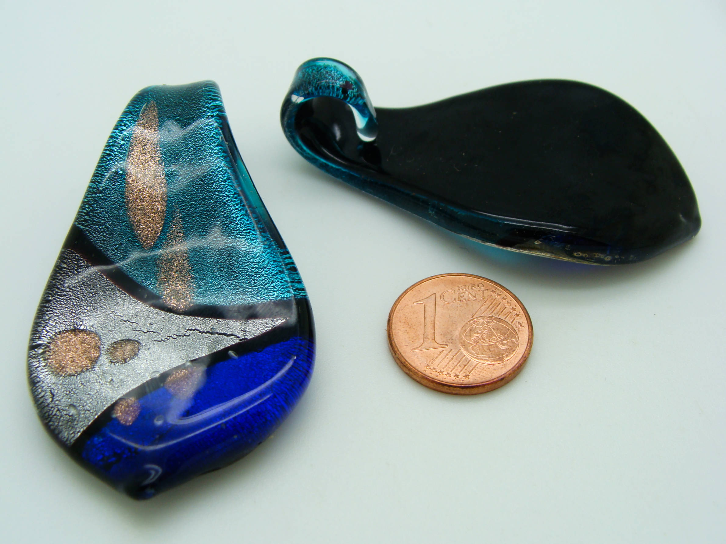 pendentif tricolore bleu verre Pend-410-10
