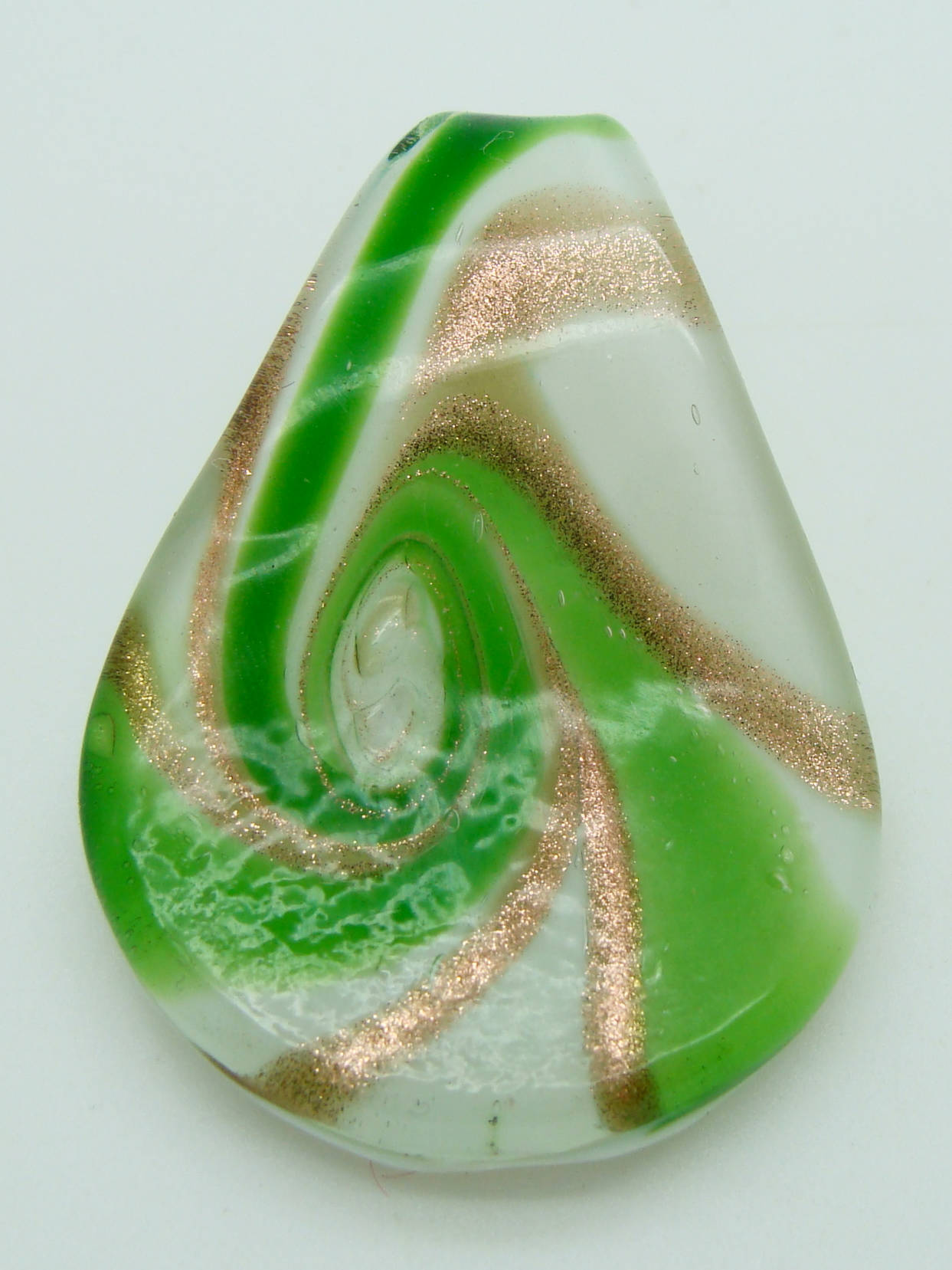 pendentif volute vert goutte Pend-411-3