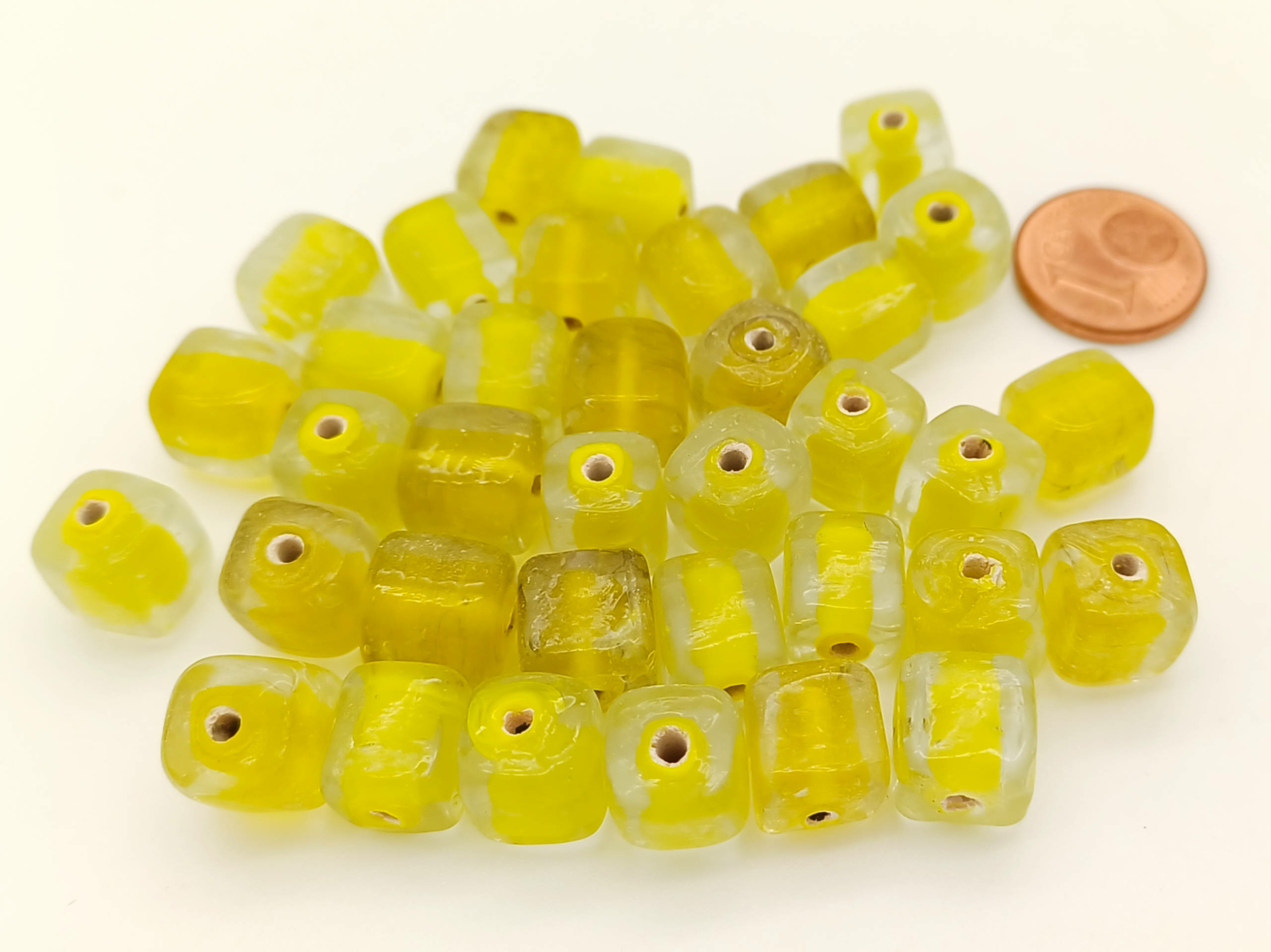 lot perles jaunes PV-lot-17