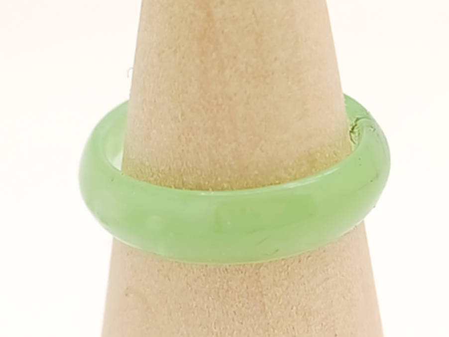 Bague verre simple vert BAG01-19