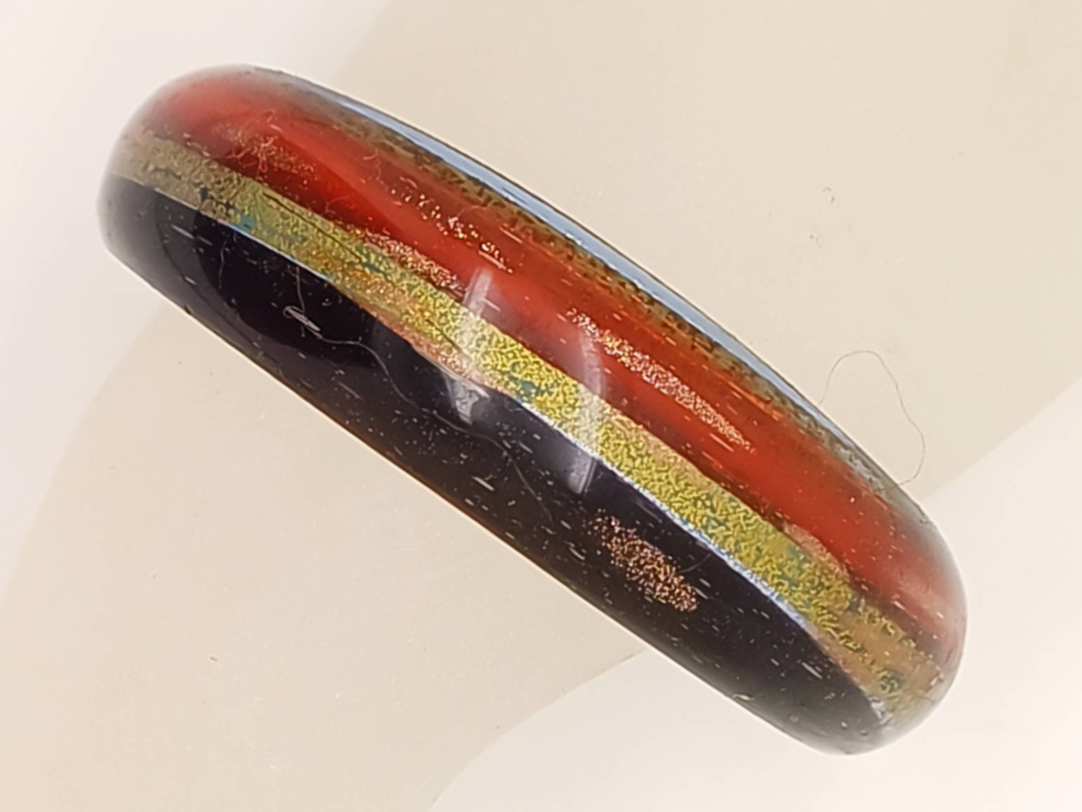 bracelet noir jaune rouge verre BRA23