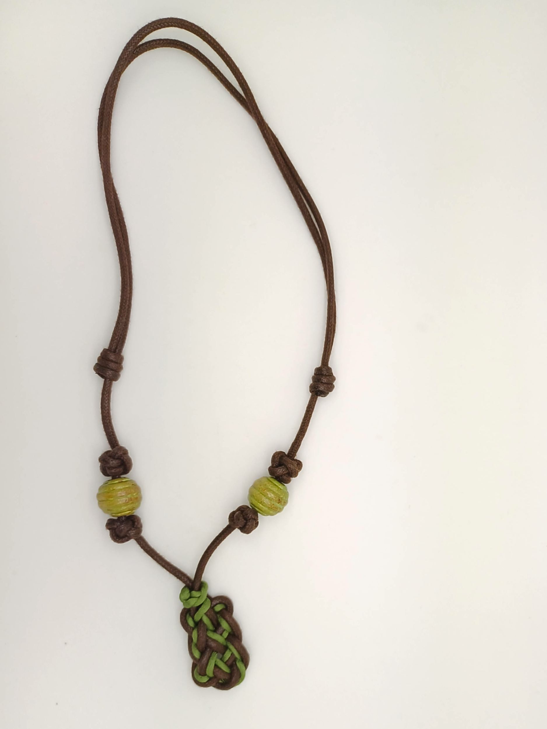 collier marron vert bois COL08