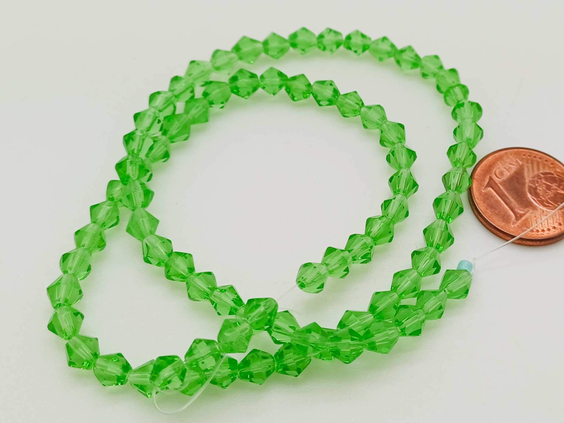 perles verre toupie facette 4mm vert en fil