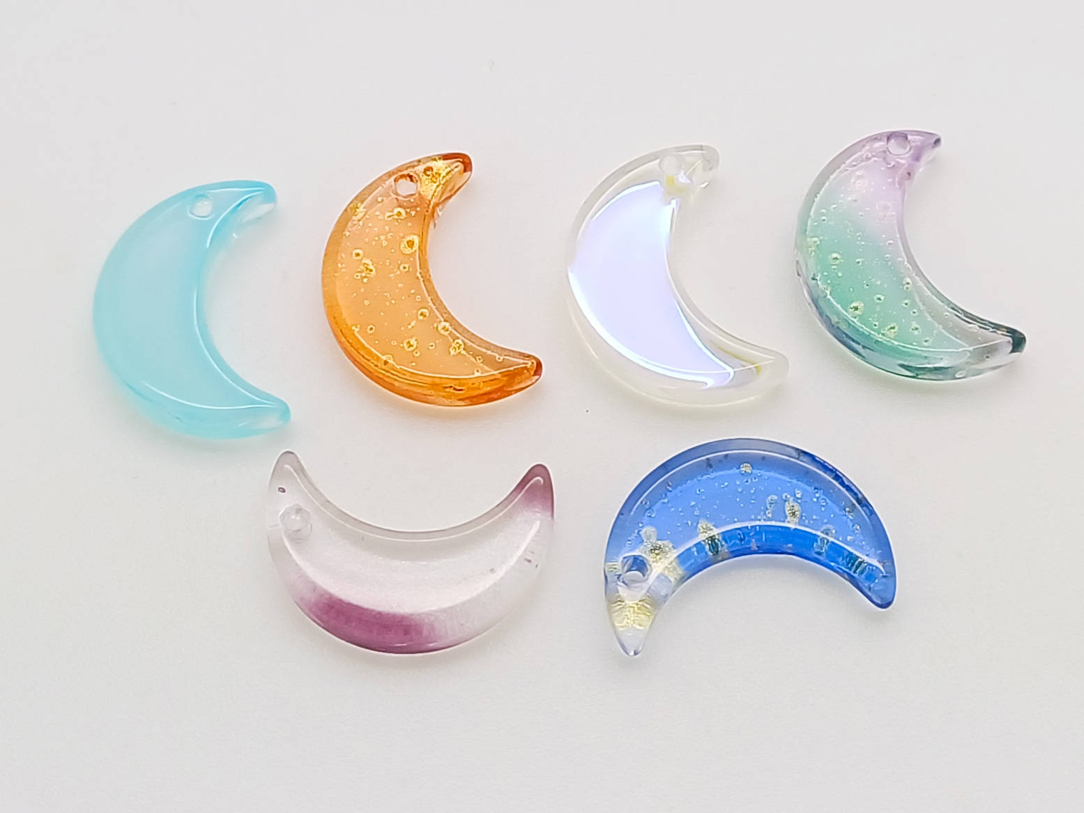 breloques lune multicolore PV15