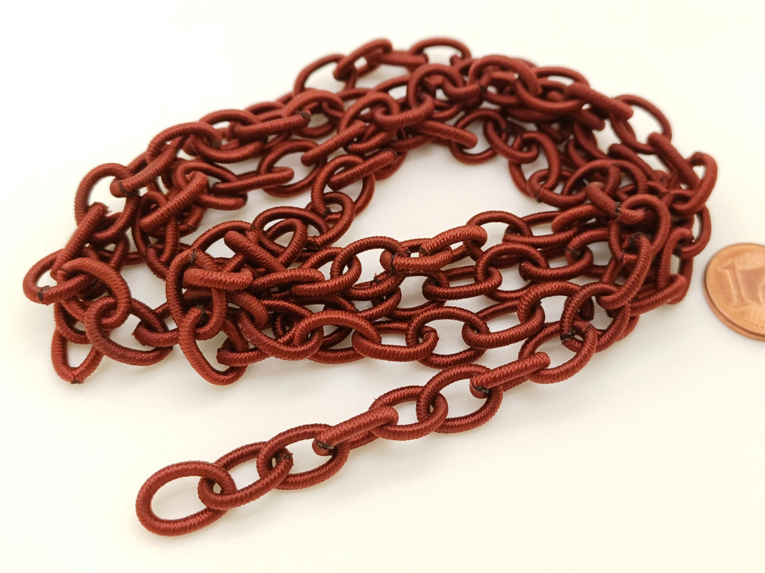 chaine nylon marron fonce