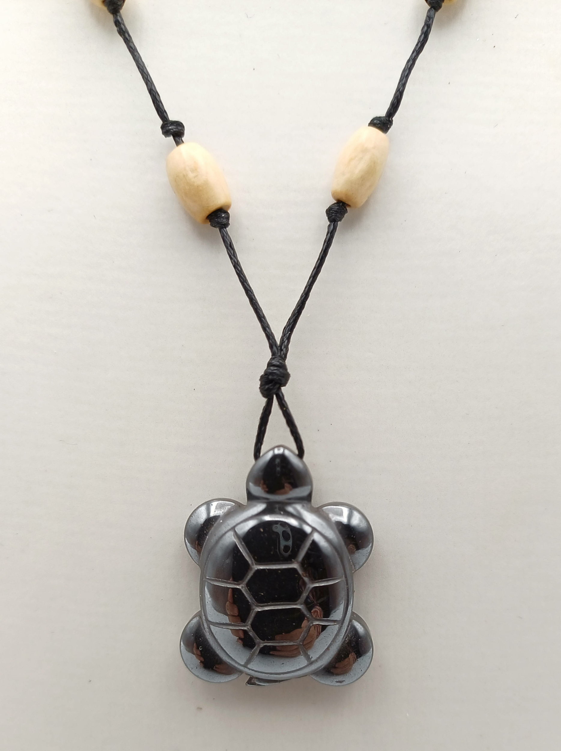 collier tortue pierre col16