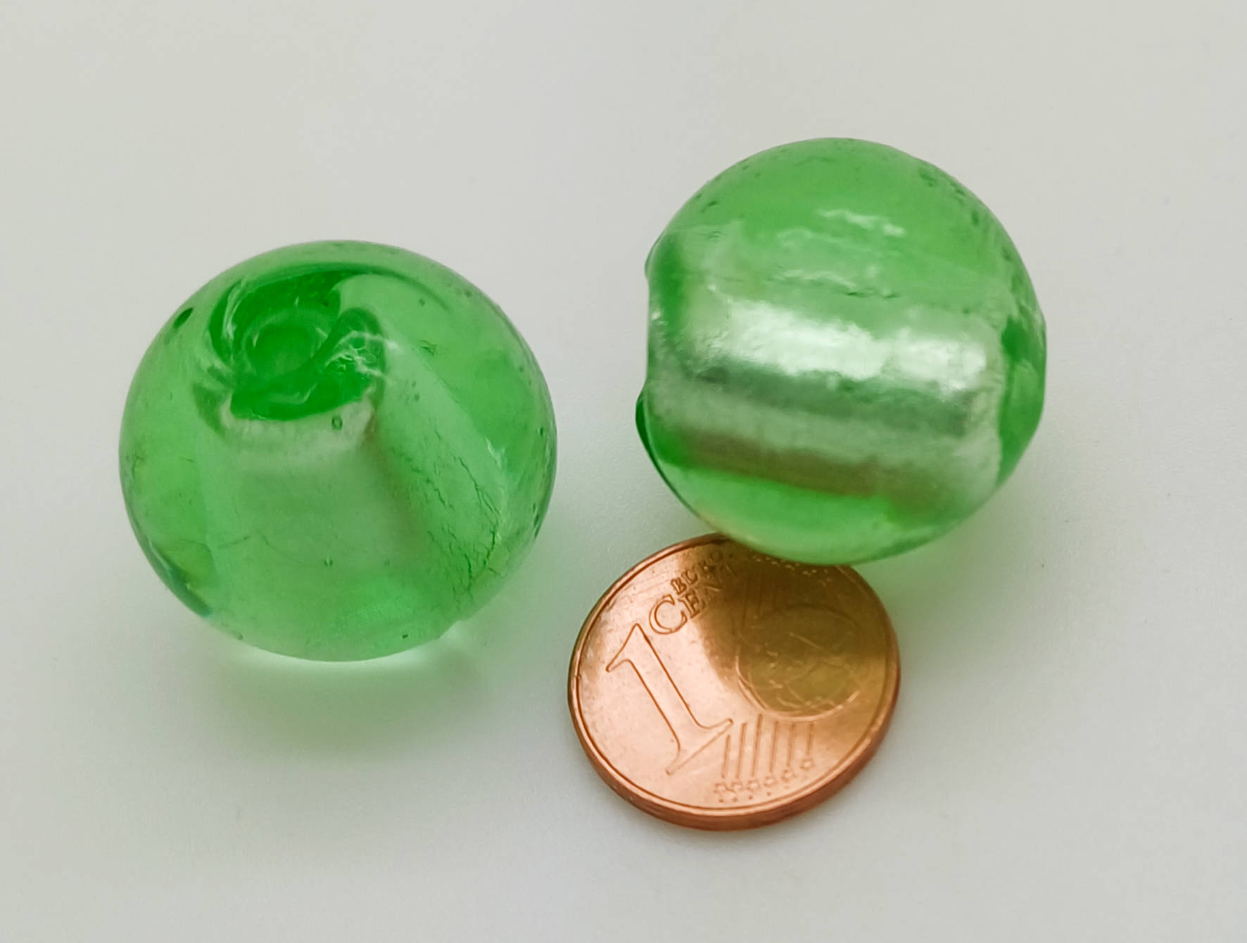 PV-lot-21 perle vert verre