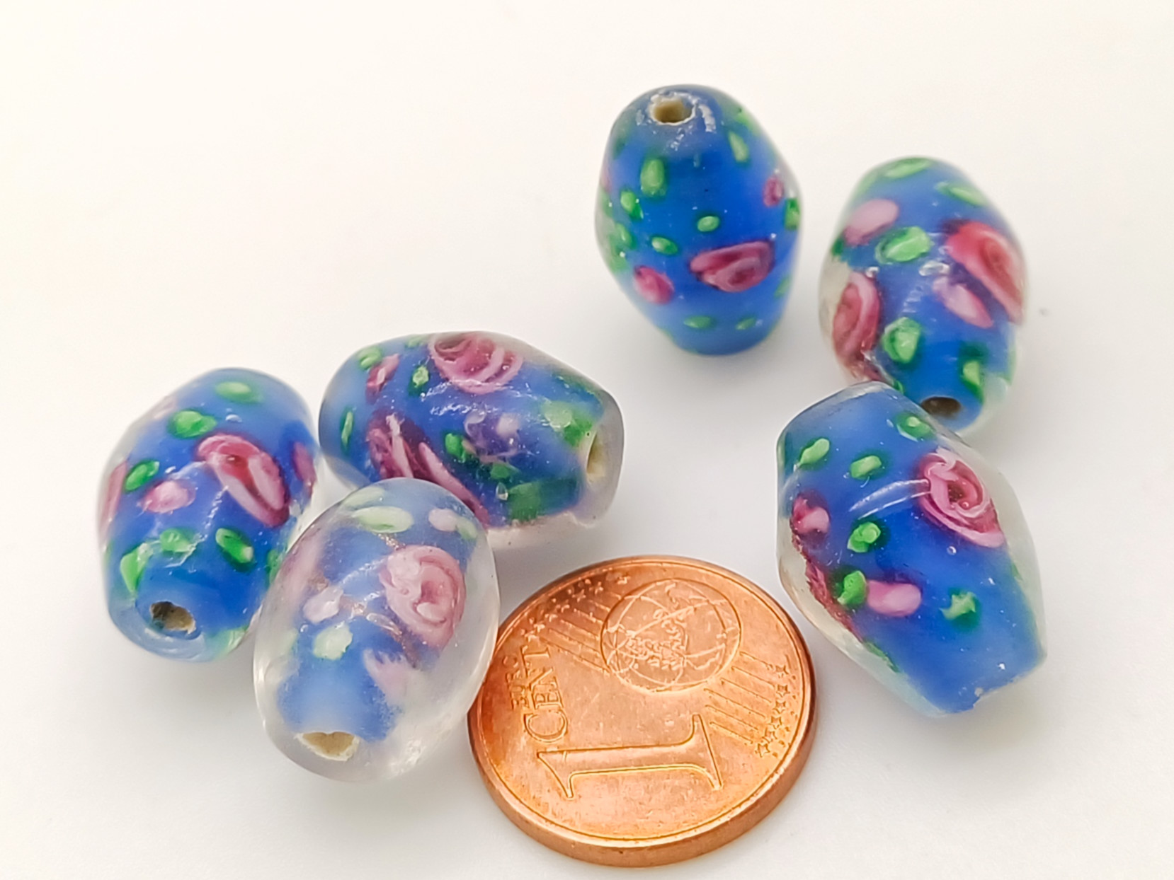 PV-lot-51 perles ovales bleues verre