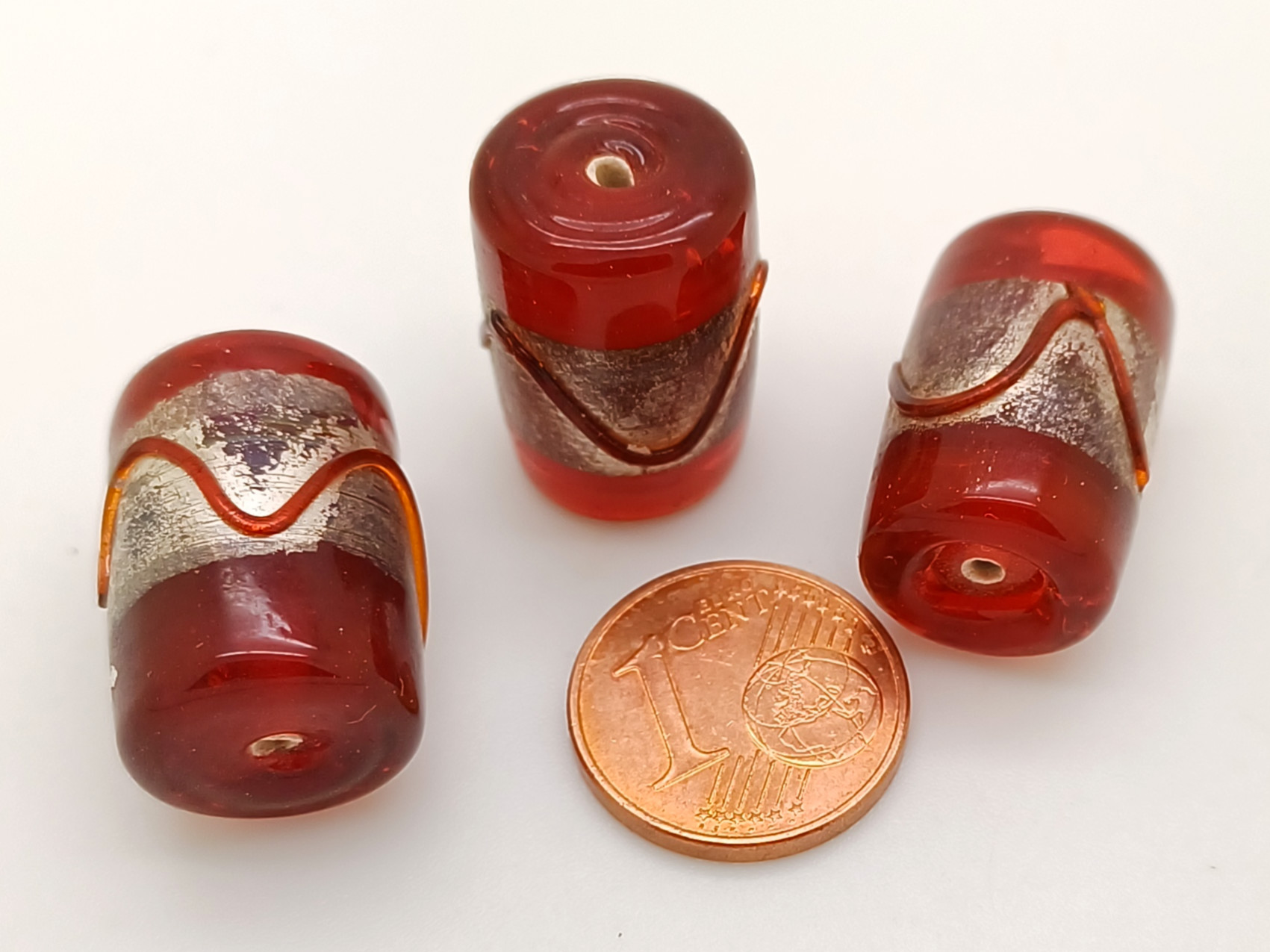 PV-lot-42 perles rouges tubes