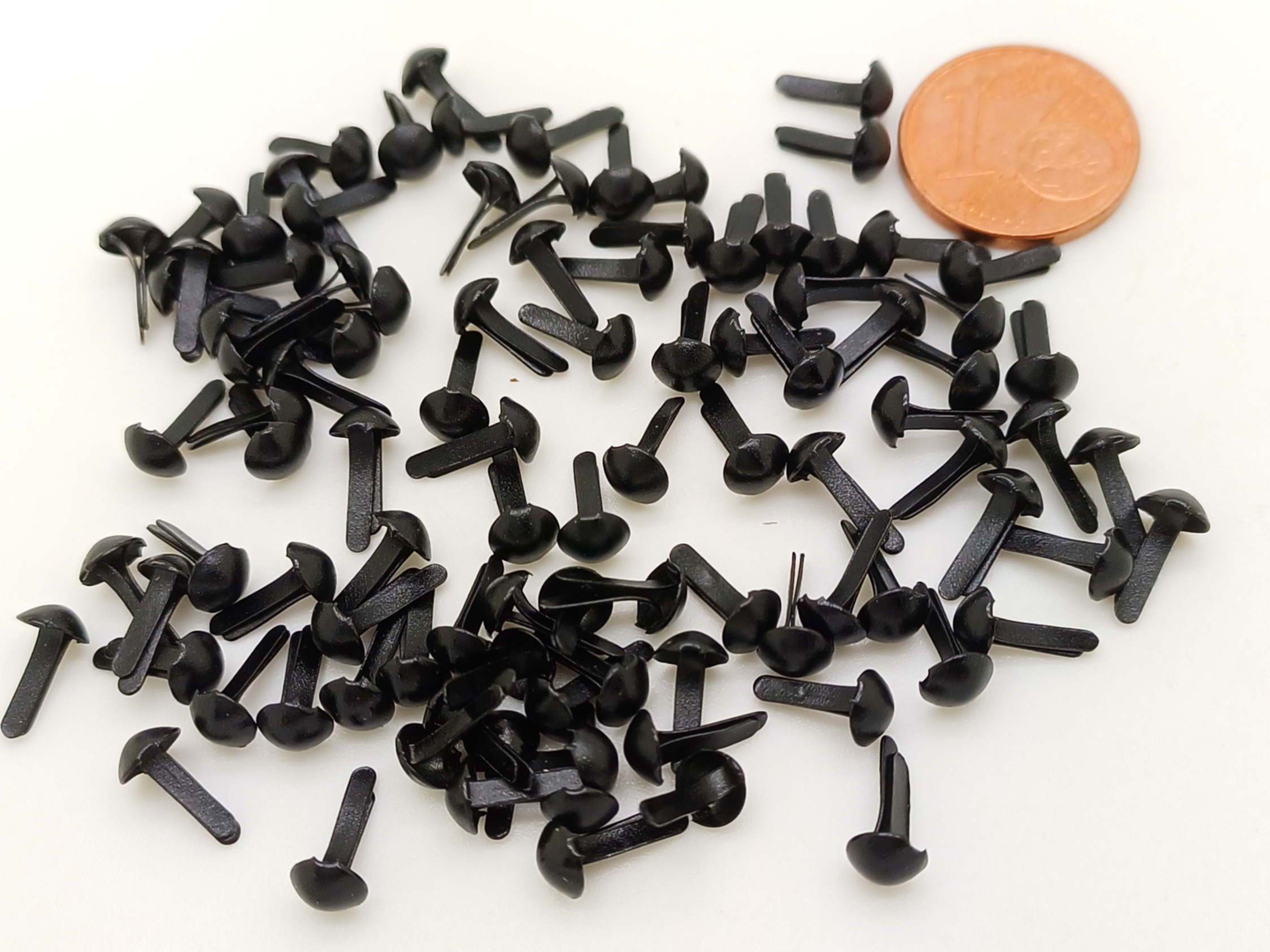 attaches parisiennes brads petites metal noires