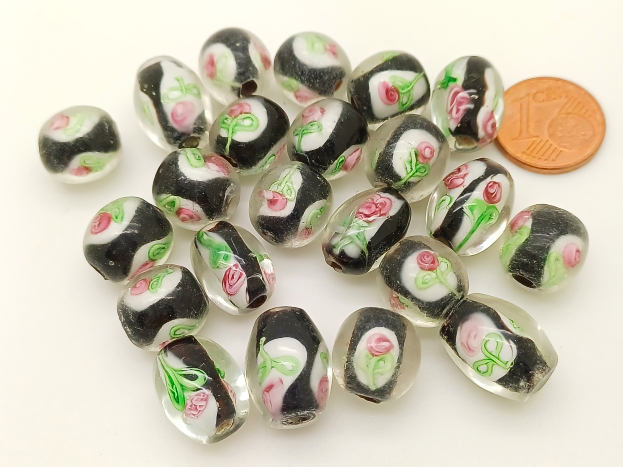 PV-lot-52 perles verre noires ovales