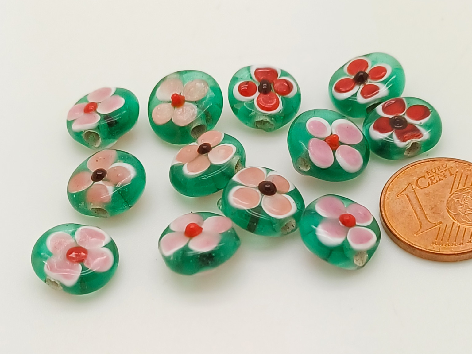 PV-lot-57 perles verre galet vertes