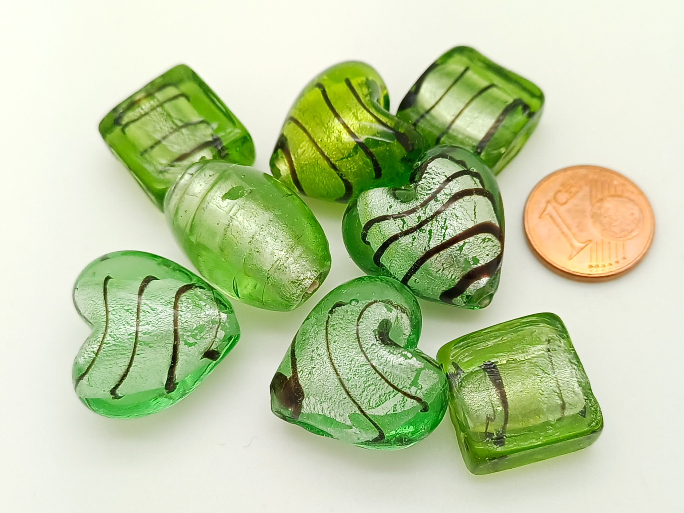 PV-lot-72 perles verre vertes noires