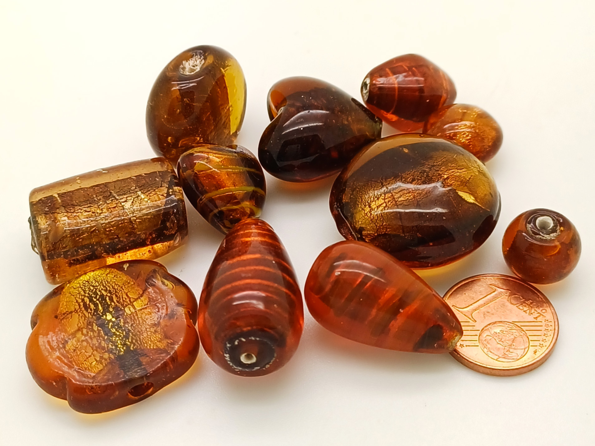 PV-lot-64 perles verre marron