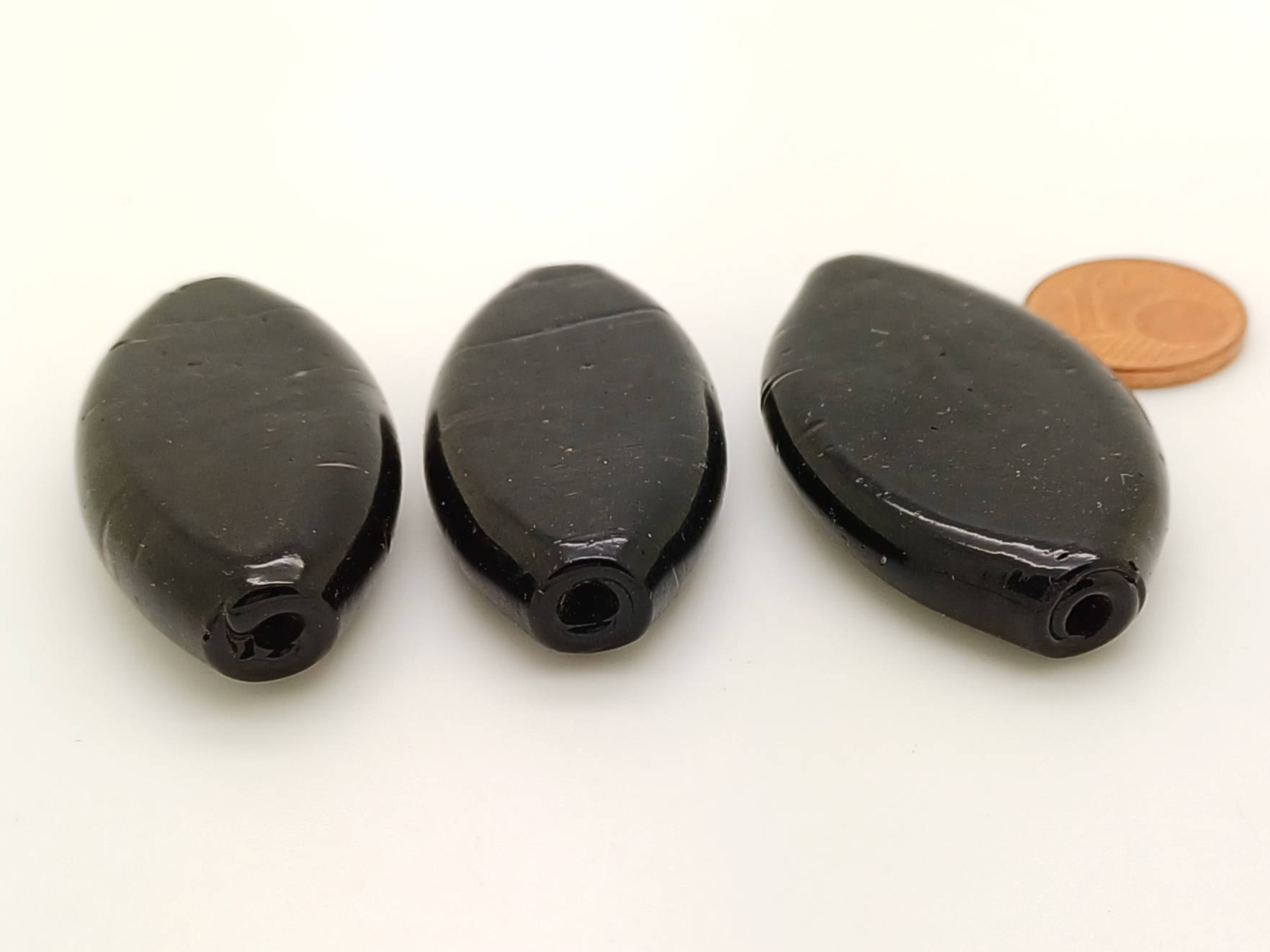 PV-lot-83 perles verre noires losanges