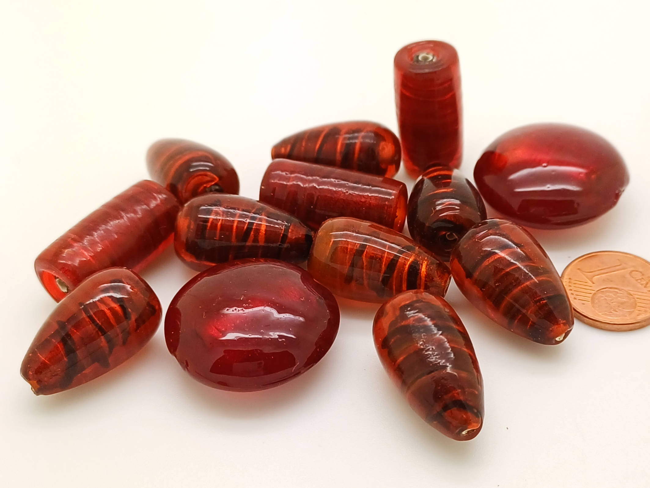 PV-lot-76 perle verre rouge mix formes