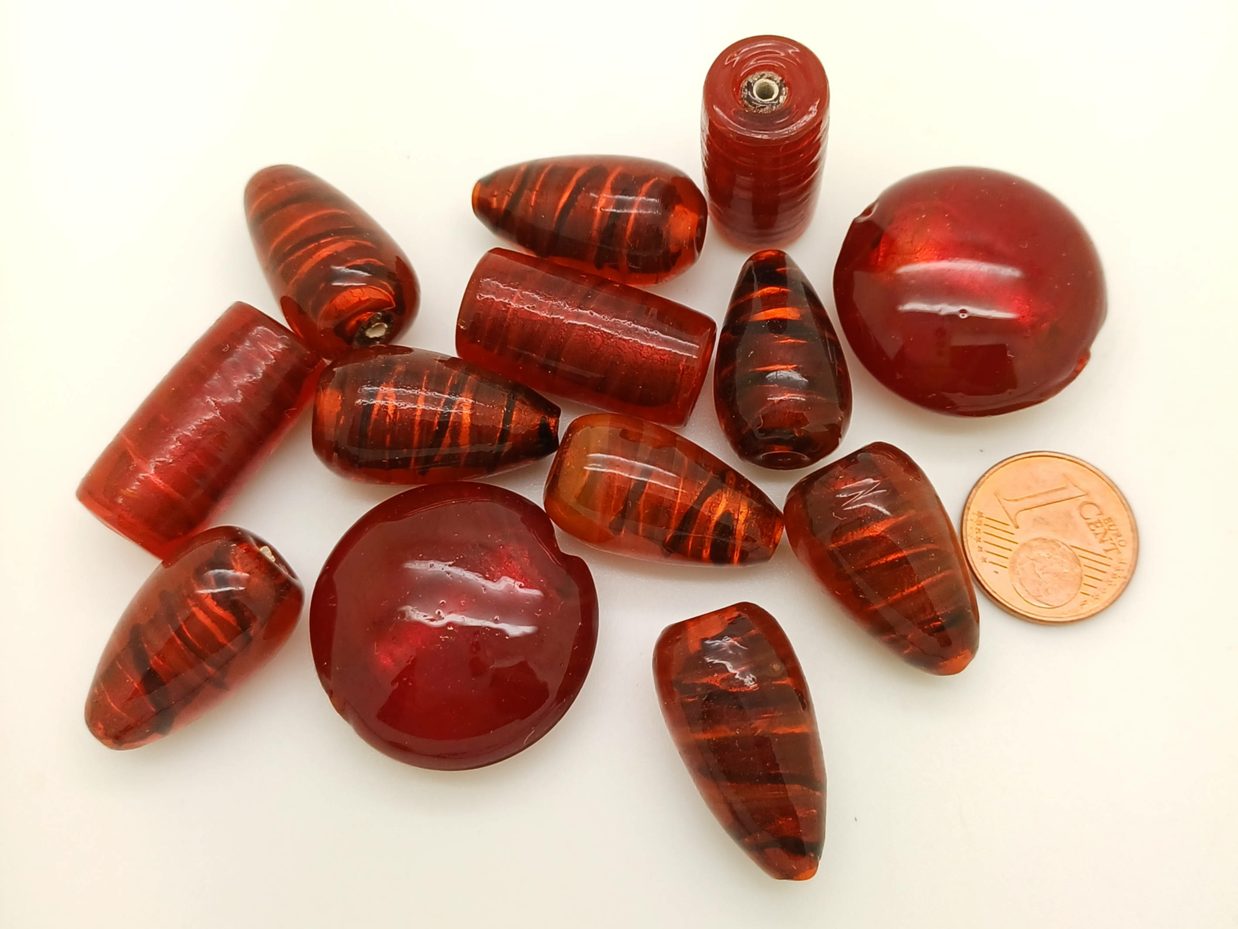 PV-lot-76 perle verre rouge fonce