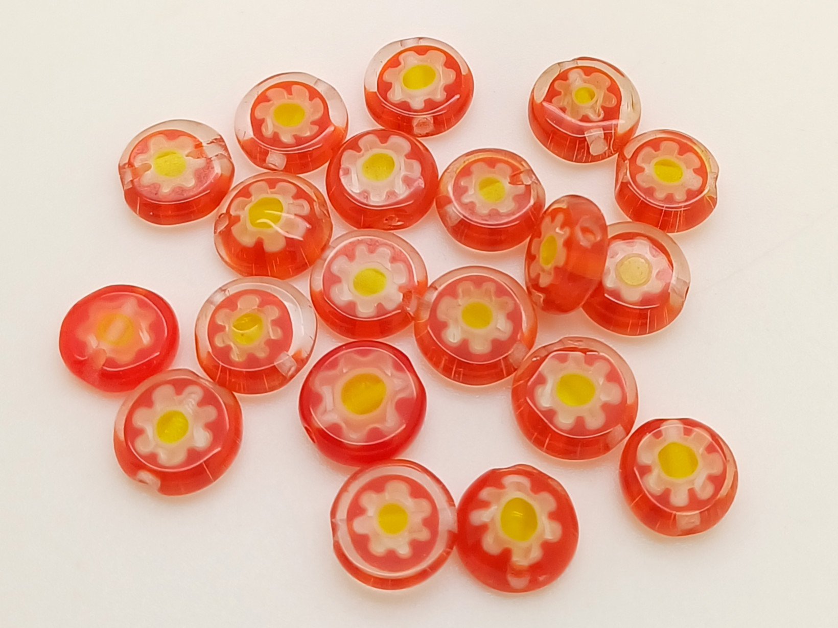 perles en verre millefiori rouges Mille-d8- rouge