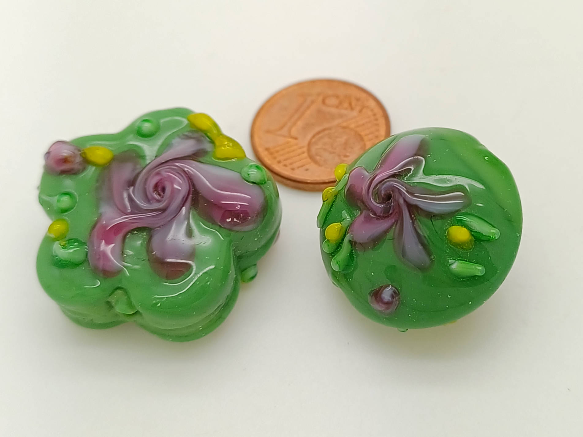 PV-lot-96 perles verre lampwork verte fleur