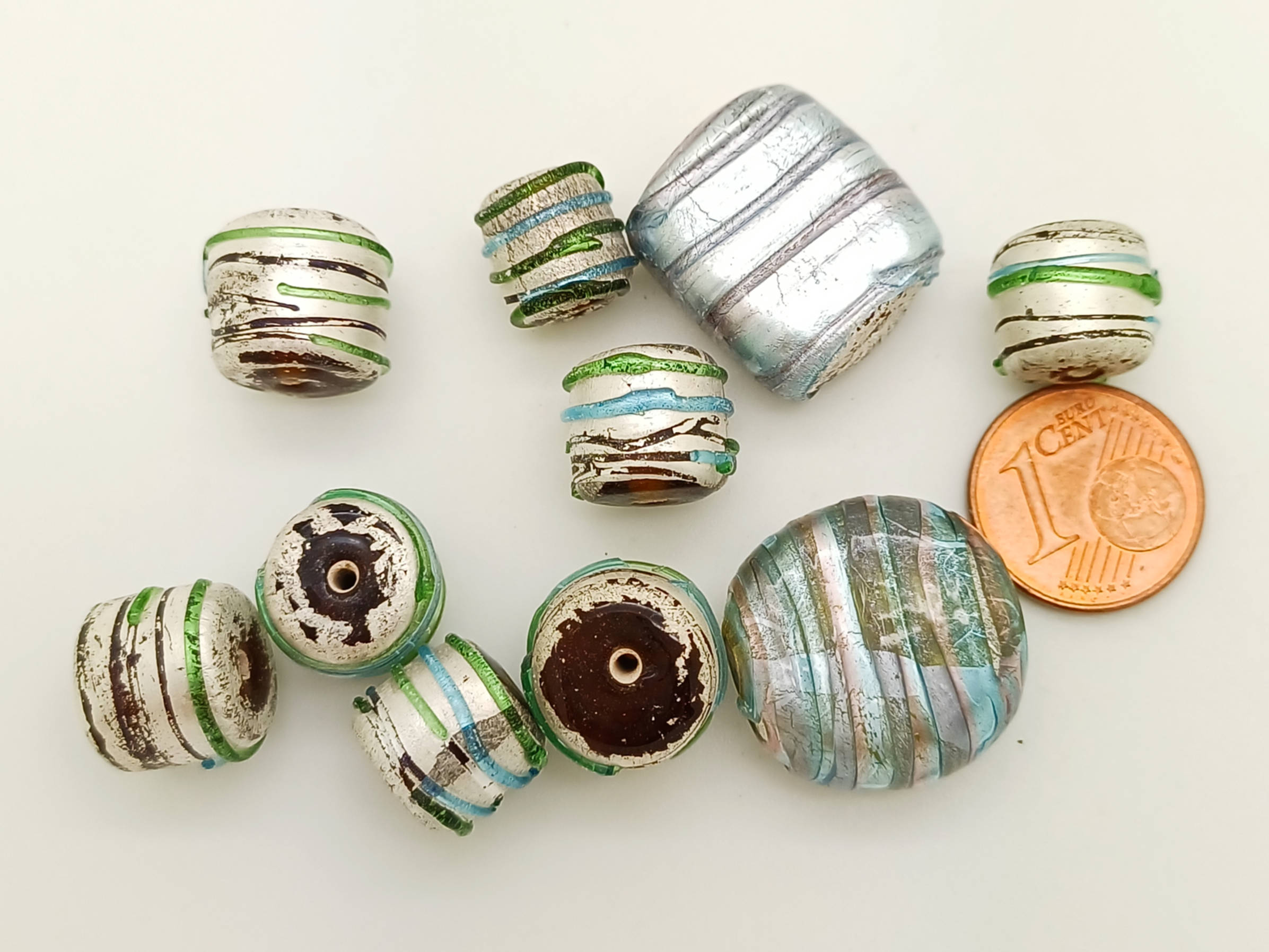 PV-lot-106 perles verre argente mix formes stries