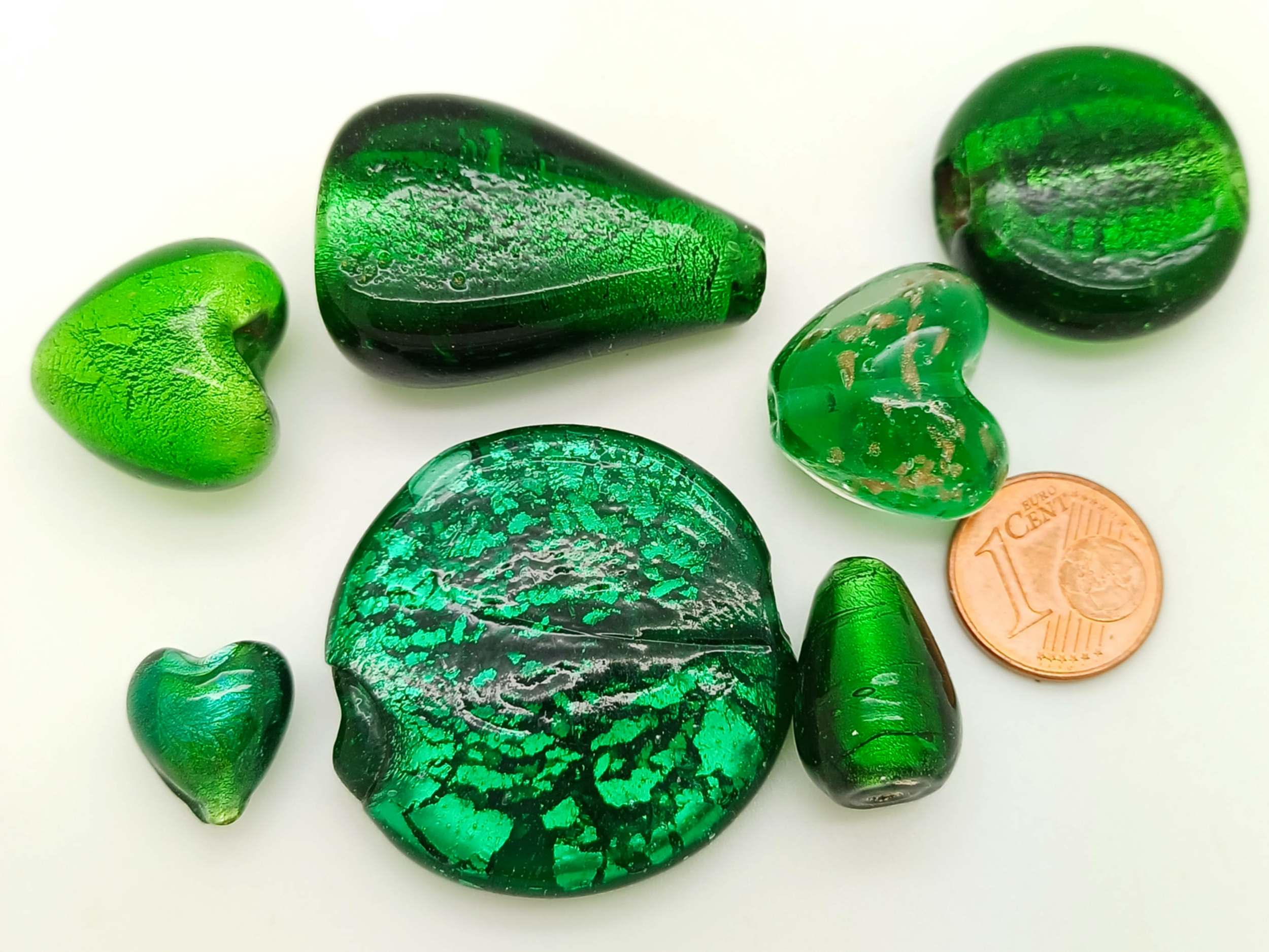 PV-lot-108 perles verre vert fonce