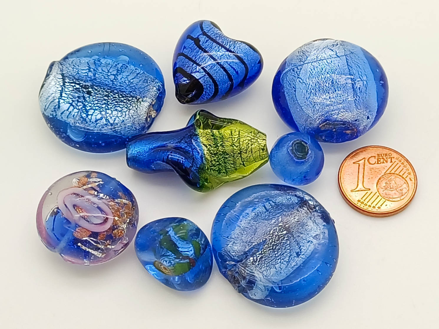 PV-lot-111 perles verre bleu fonce lampwork