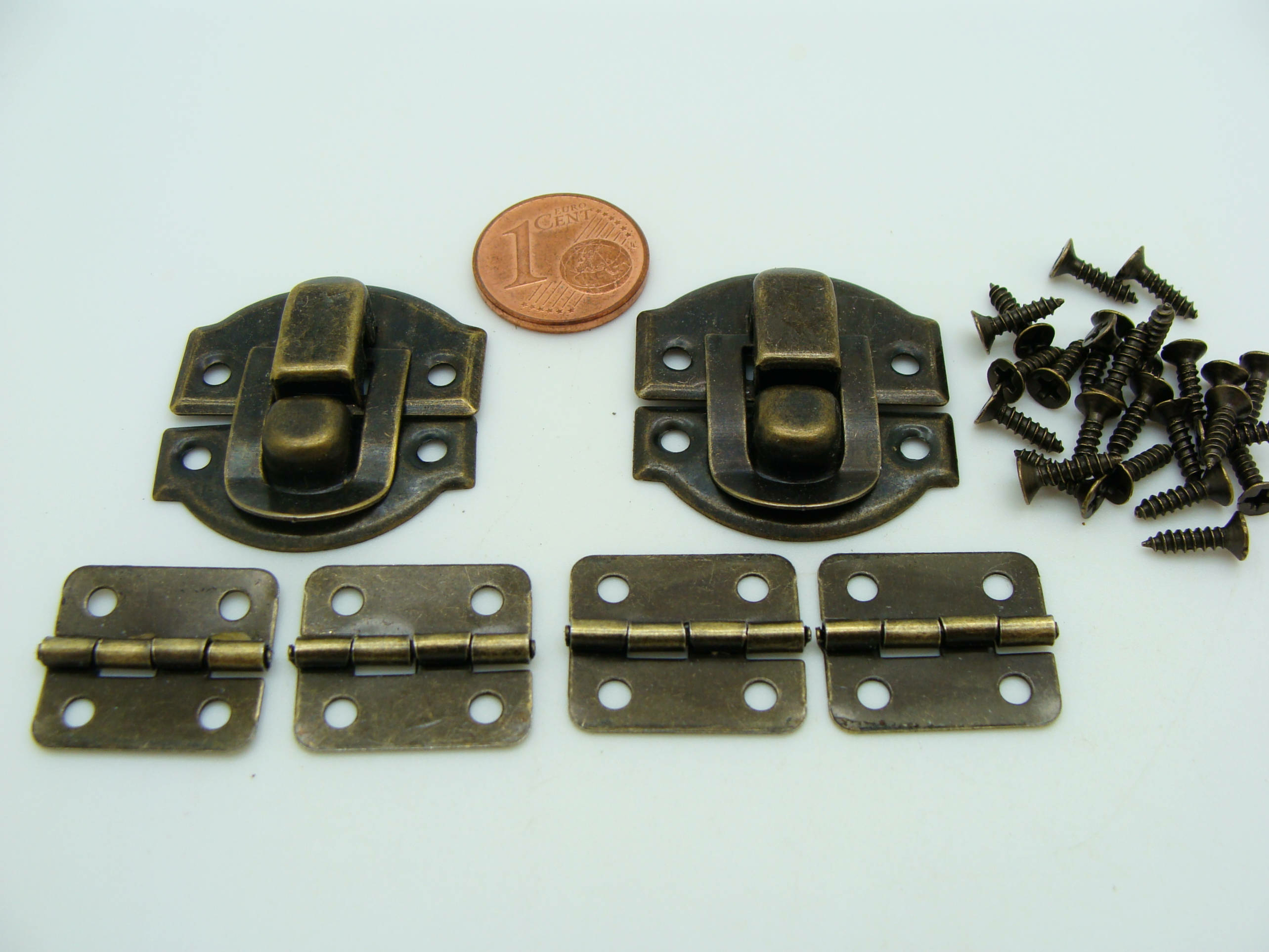 carton-kit02-bronze fermoir petit rabat vis