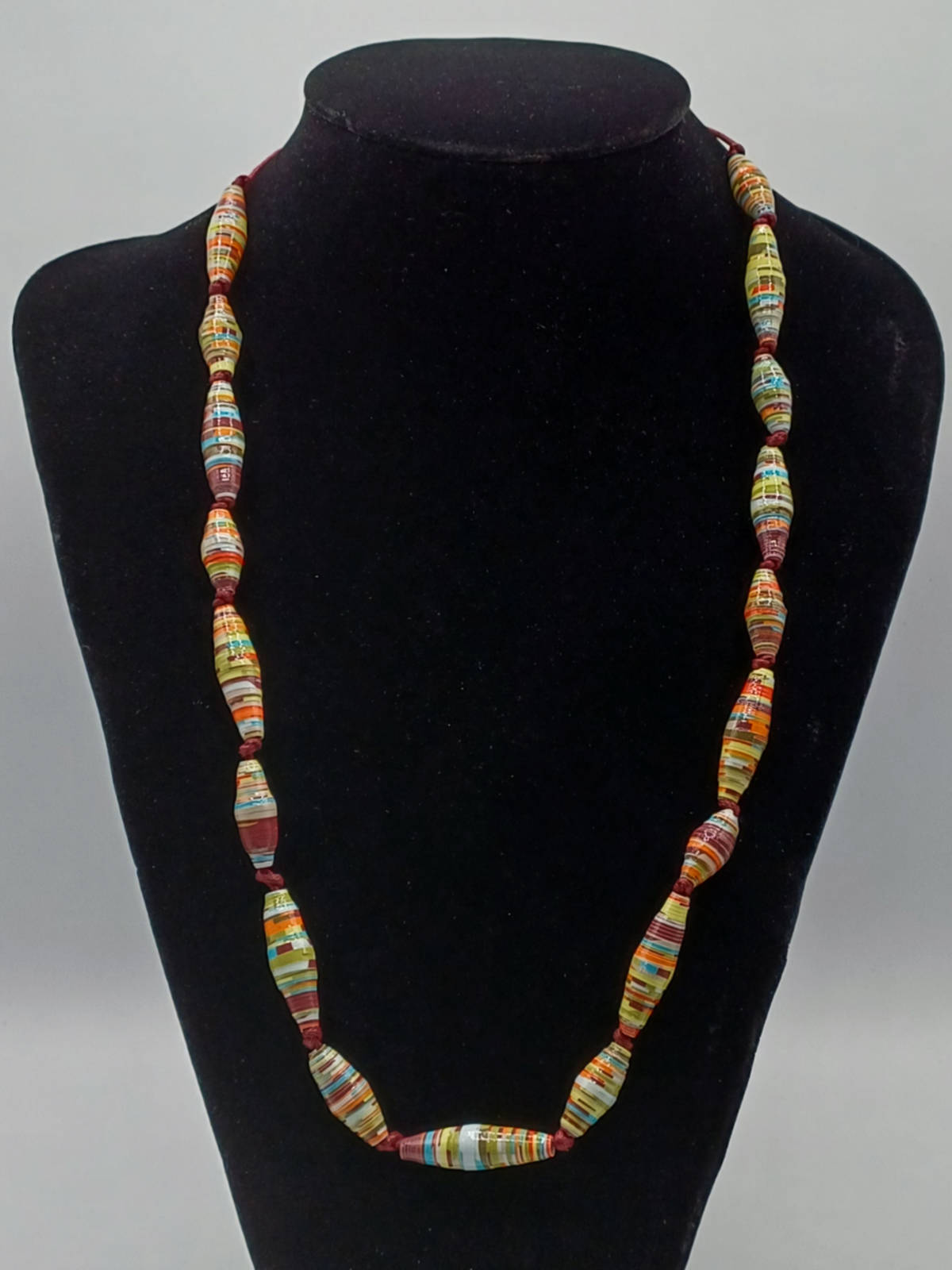 COL23 collier simple perle en papier