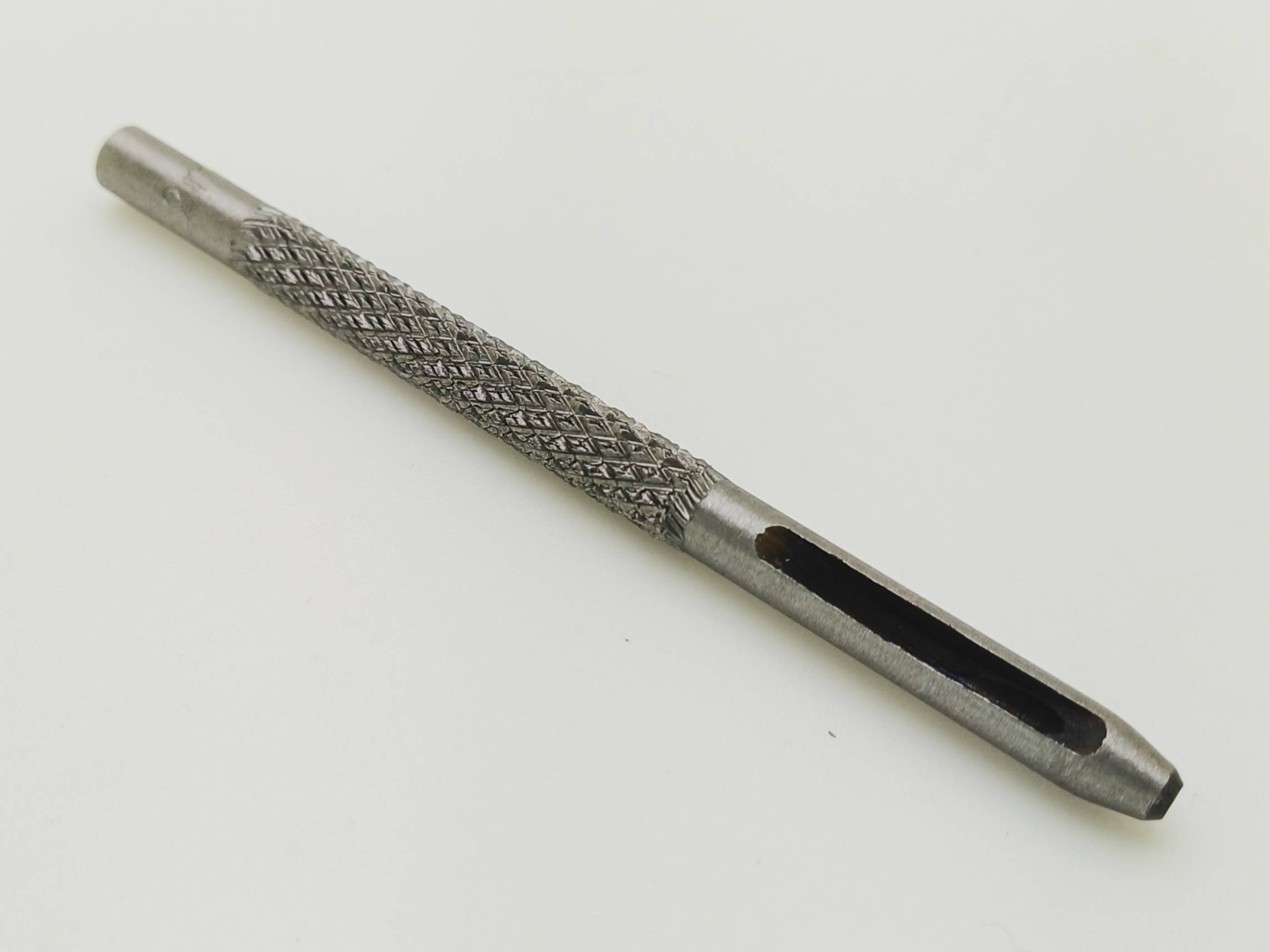 emporte piece rond 2mm