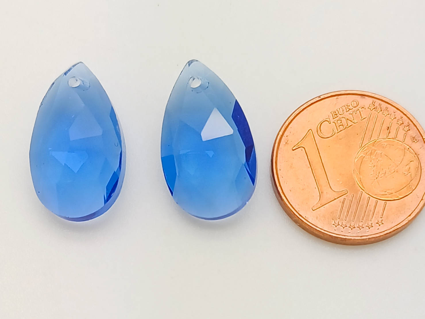 goutte 16mm bleu fonce verre factte