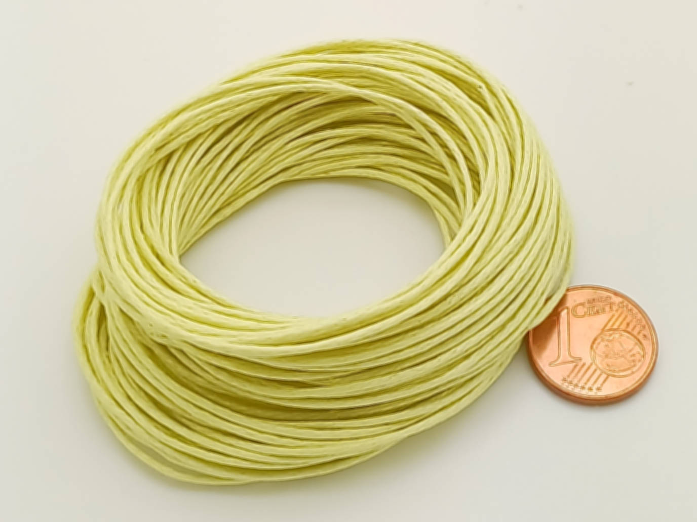 fil coton cire 07mm jaune echeveau