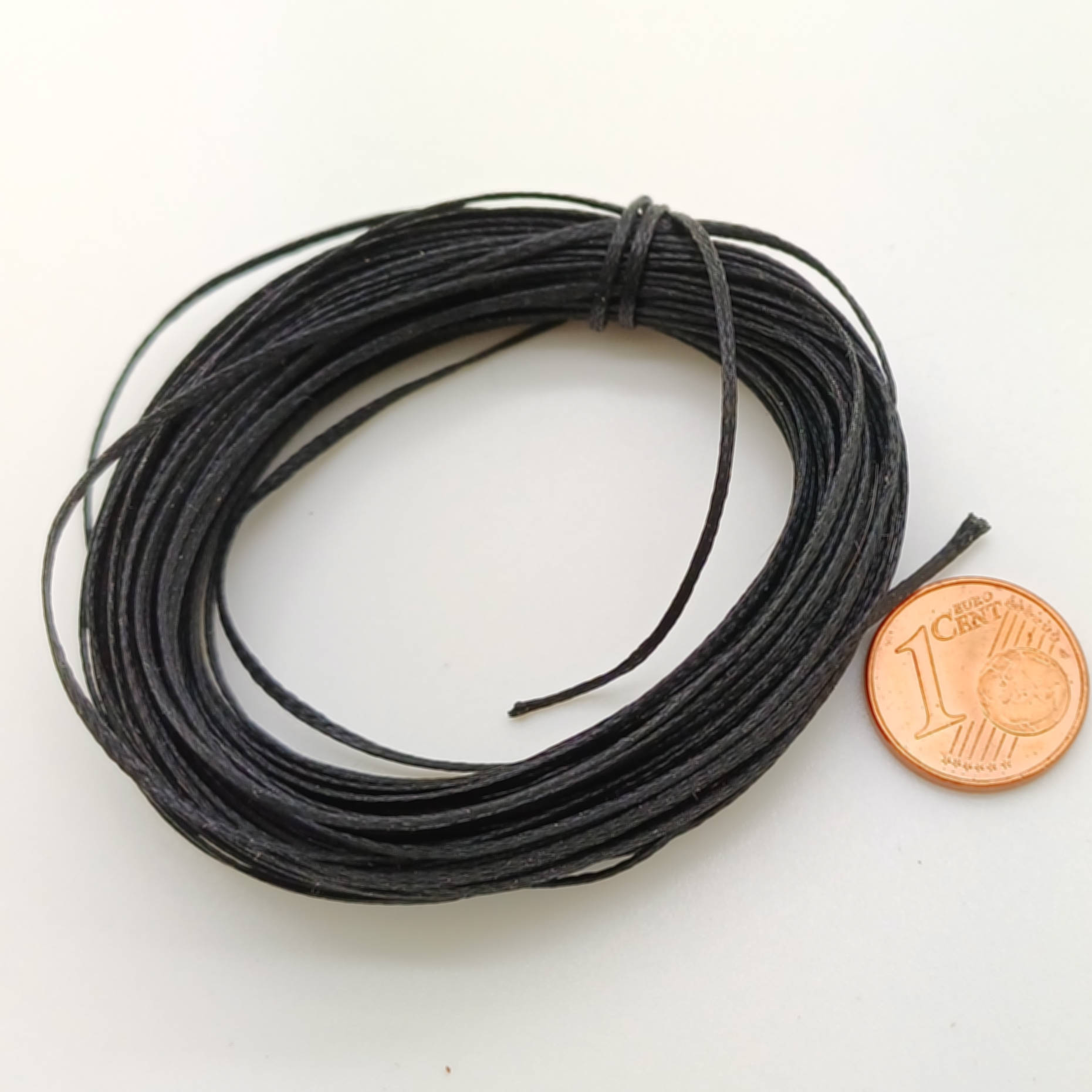fil plat 1mm noir cordon polyester