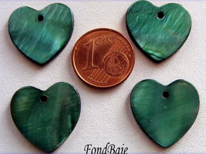 breloque coeur nacre vert PN04
