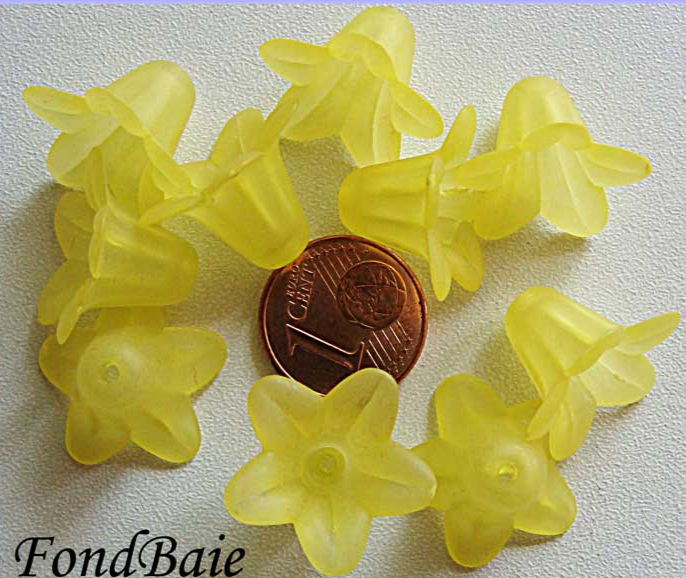 perle acrylique jaune corolle fleur