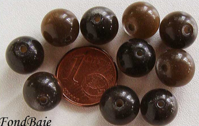 perle marron fonce oeil de chat 10mm