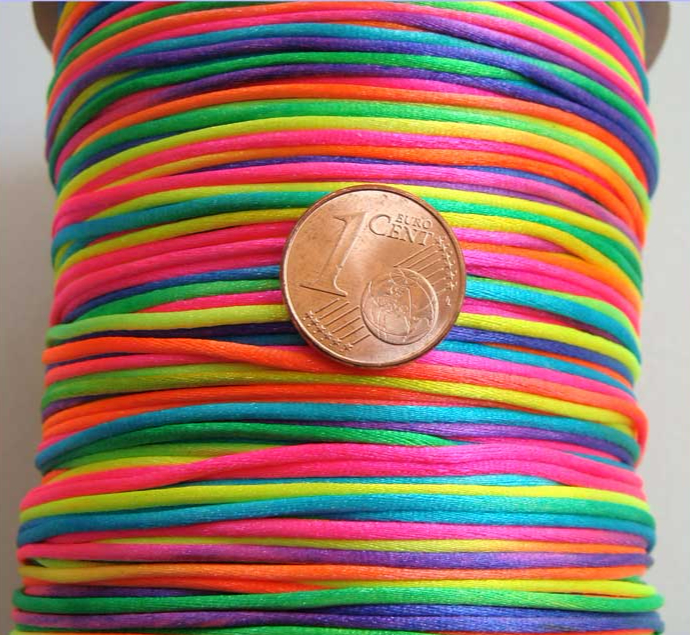 queue de souris 1mm cordon multicolore mod1