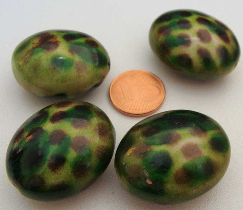 perle ovale 28mm vert res-27-vert