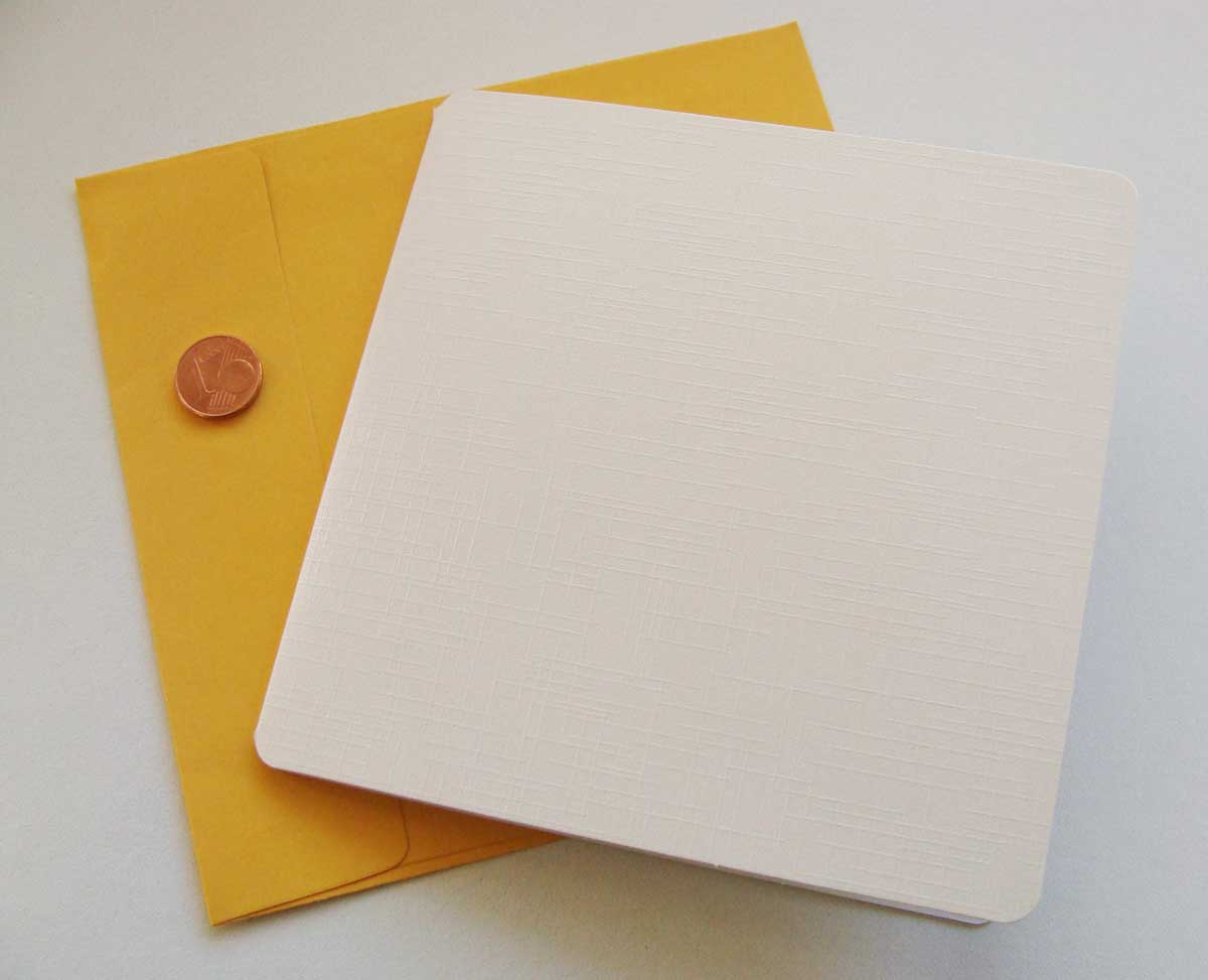 carte 132x132mm enveloppe jaune p1
