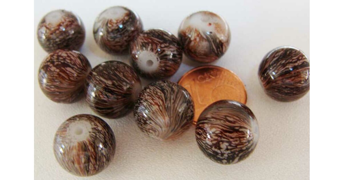 Lot De Perles Anciennes En Verre Tilleul Veiné - Forme Olive - Plus De 1200 Pièces