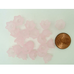 perle clochette rose clair acrylique fleur