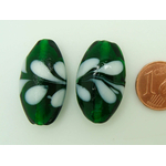 PV23 perle ovale 28mm vert fonce blanc