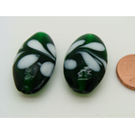 PV23 perle ovale 28mm vert fonce